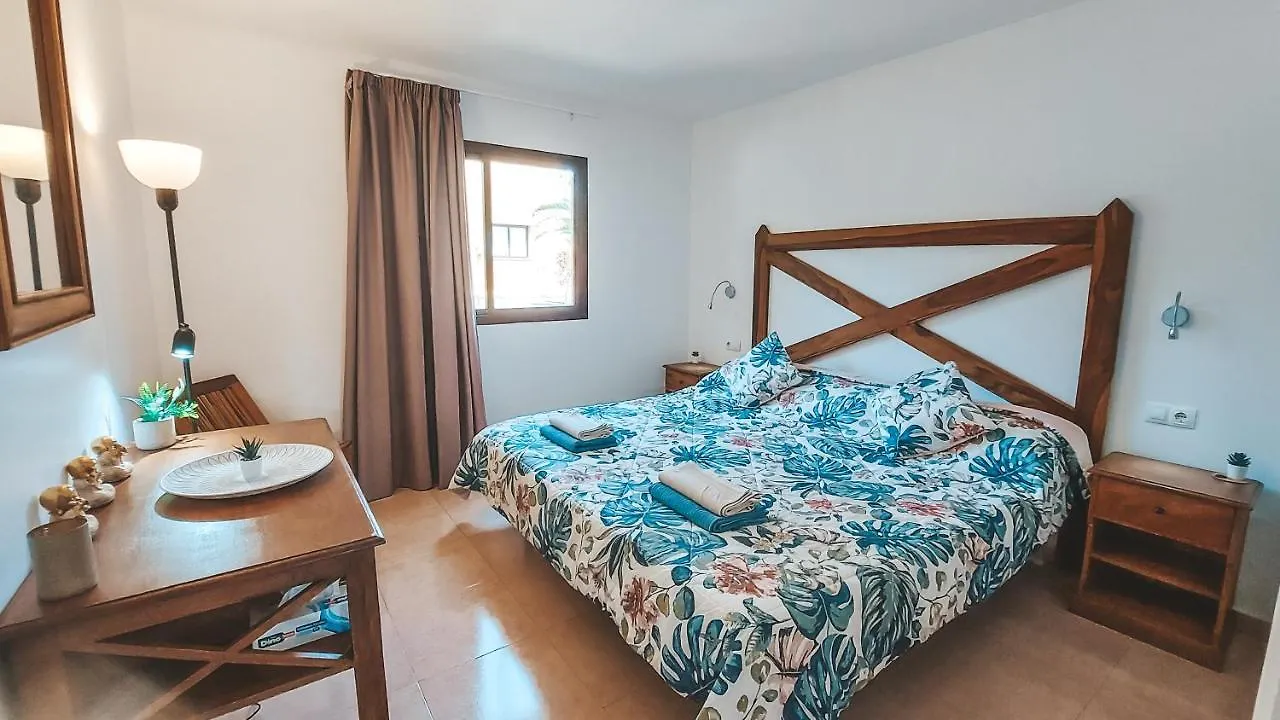 Evita Apartment Papagayo Коральео Испания