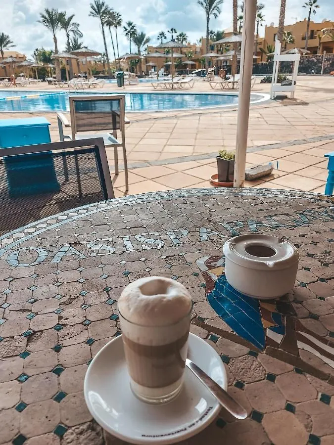 Evita Apartment Papagayo Коральео